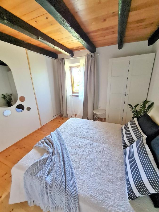 Stonehouse Ana With Jacuzzi Rovinj-Krmed Exterior foto