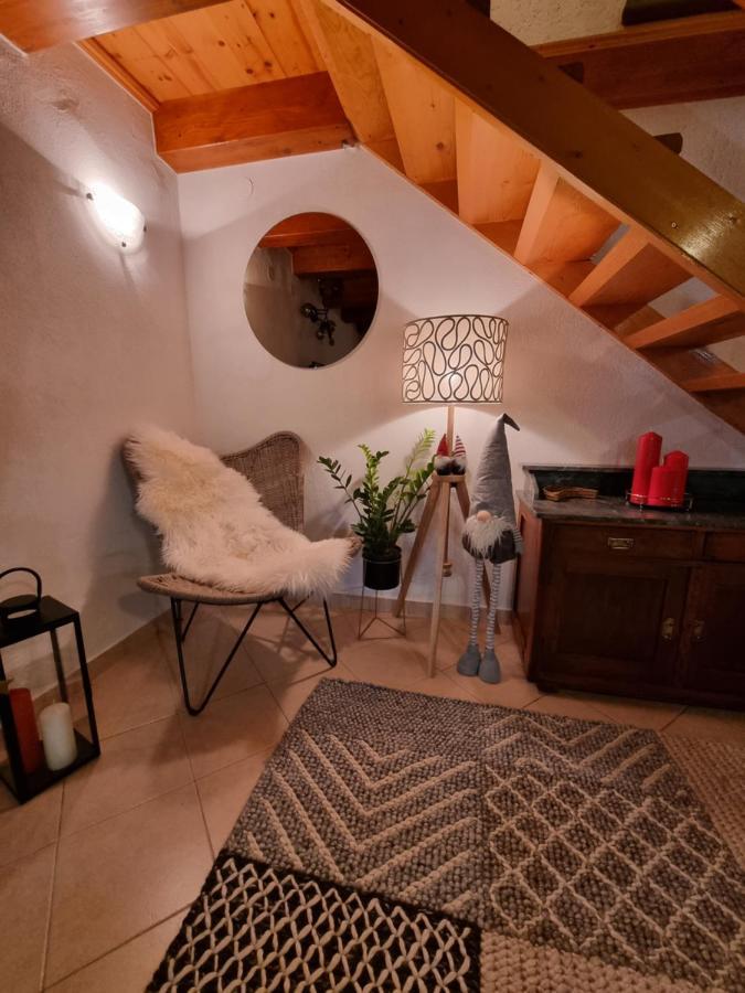 Stonehouse Ana With Jacuzzi Rovinj-Krmed Exterior foto